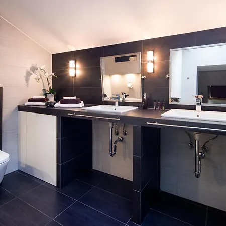 W Centrum - Duplex Penthouse In The Centre With Terrace And Air Conditioning Apartmán *