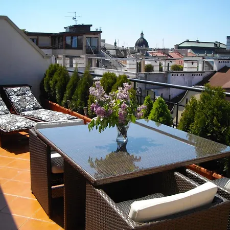 아파트 W Centrum - Duplex Penthouse In The Centre With Terrace And Air Conditioning